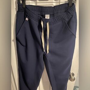 FIGS Joggers Small Navy